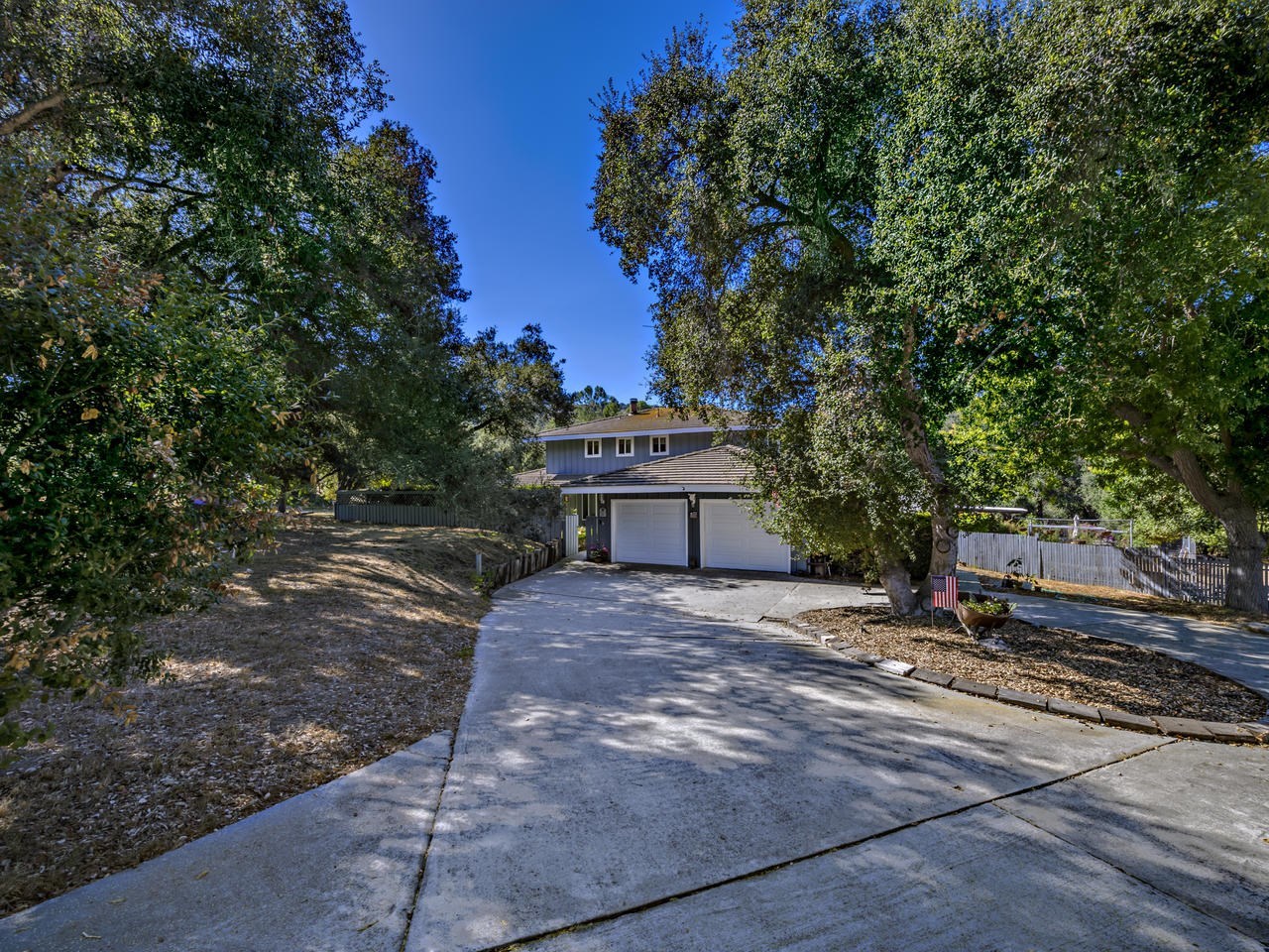 4805 Sleeping Indian Road Fallbrook, CA 92028 - Photo 1 of 25