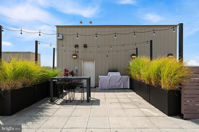 $414,000 | 2750 14th Street Northwest, Unit 607, Washington, DC 20009