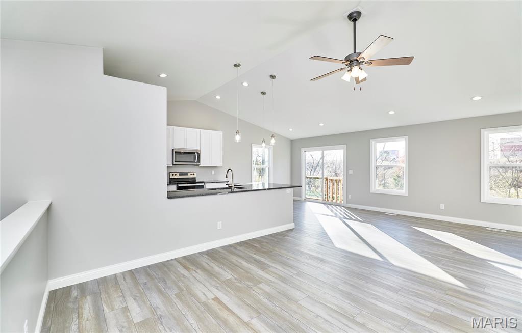 28549 Shallow Water Road Warrenton, MO 63383 - Photo 23 of 65