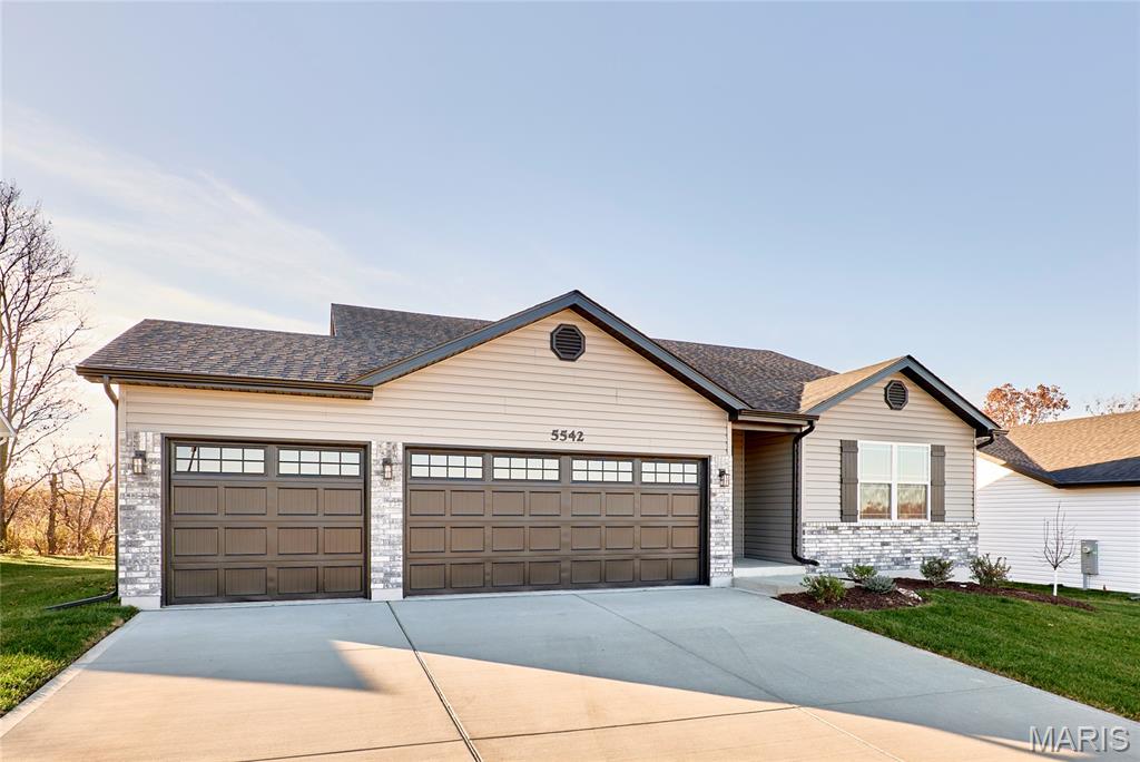 28549 Shallow Water Road Warrenton, MO 63383 - Photo 3 of 65