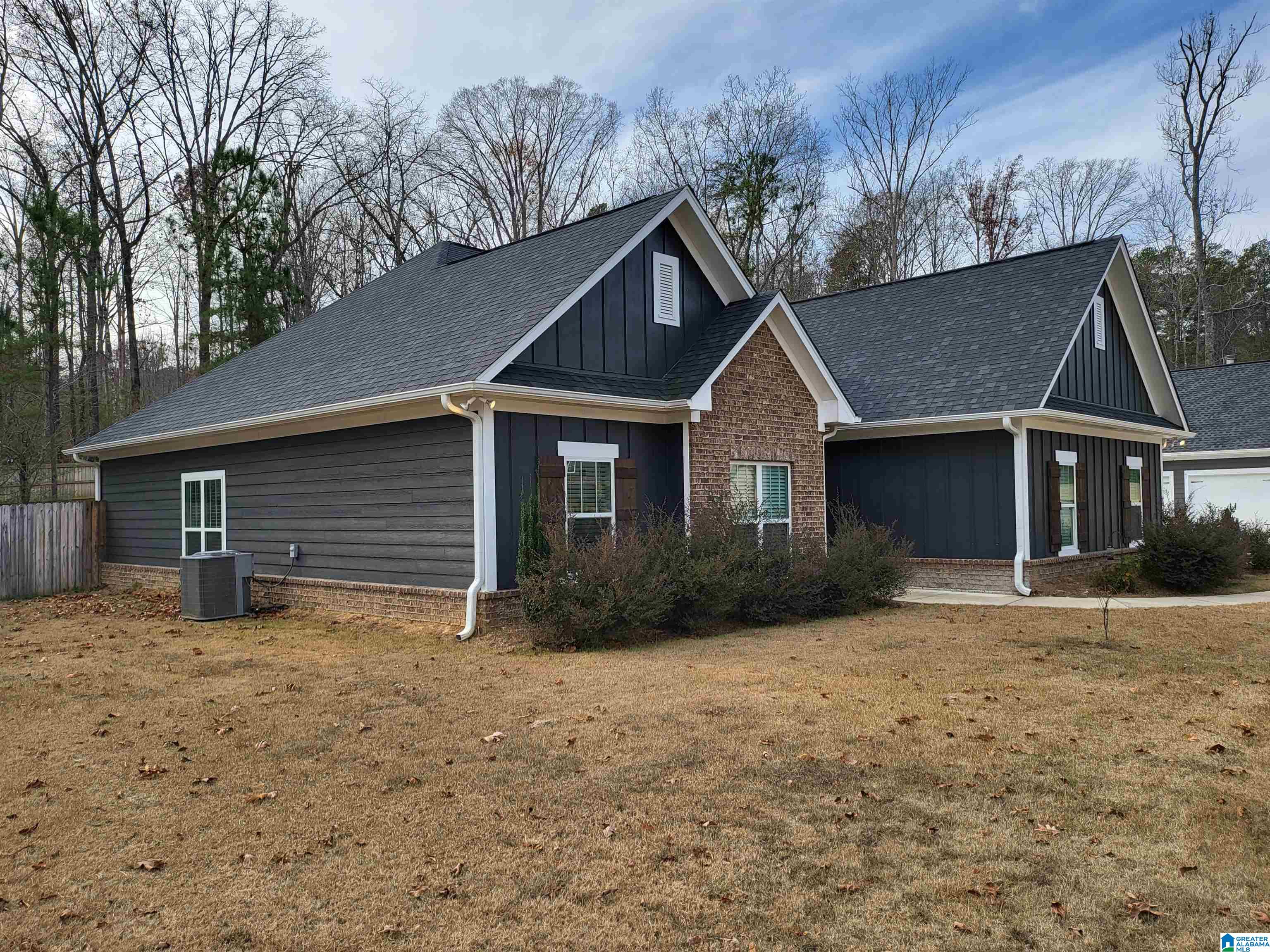 370 Smithfield Lane Springville, AL 35146 - Photo 4 of 39