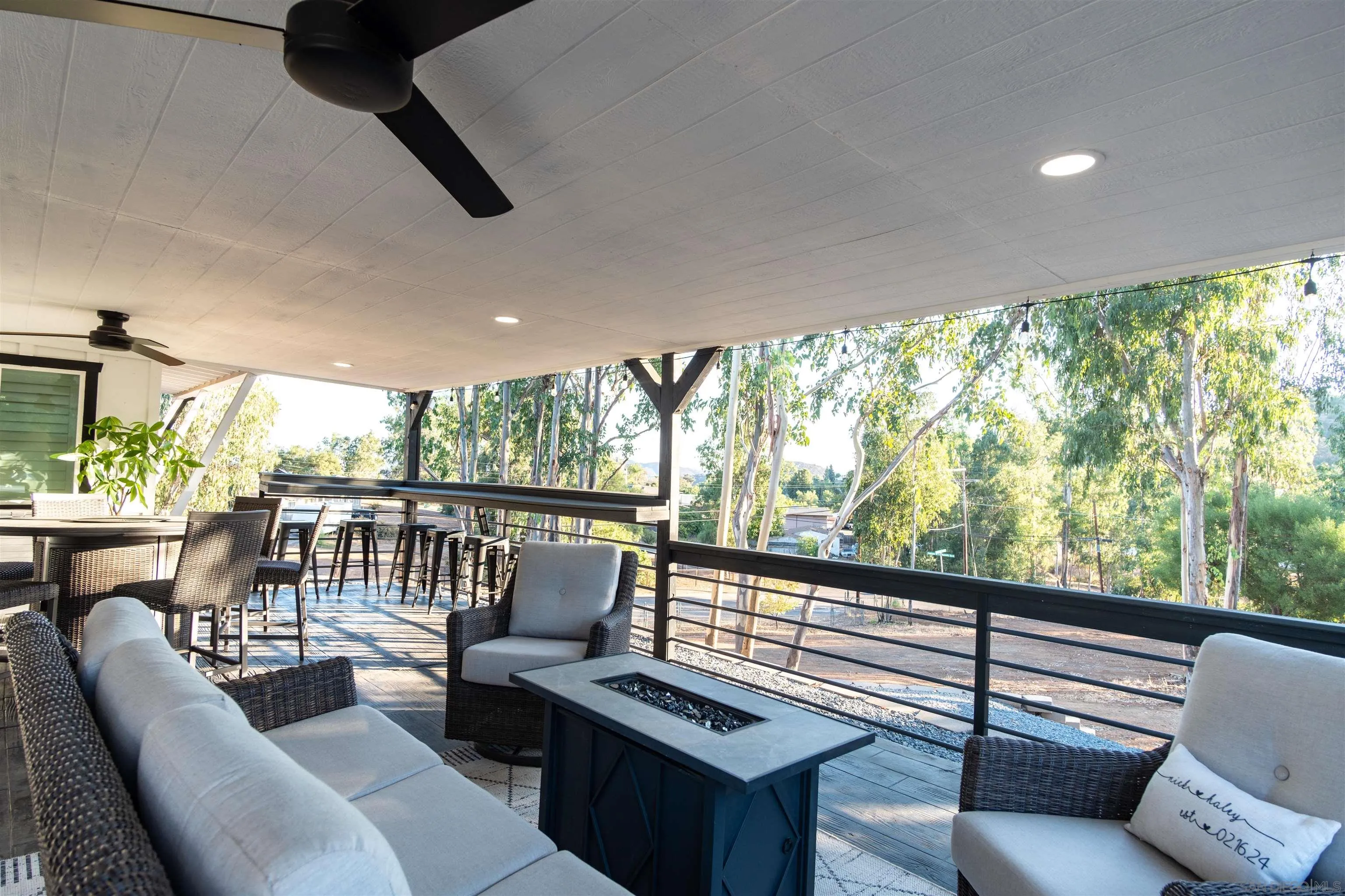 11534 Manzanita Road Lakeside, CA 92040 - Photo 3 of 64