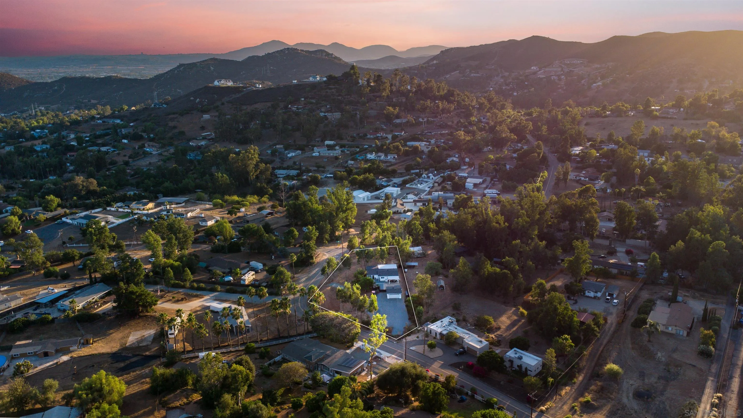 11534 Manzanita Road Lakeside, CA 92040 - Photo 8 of 64