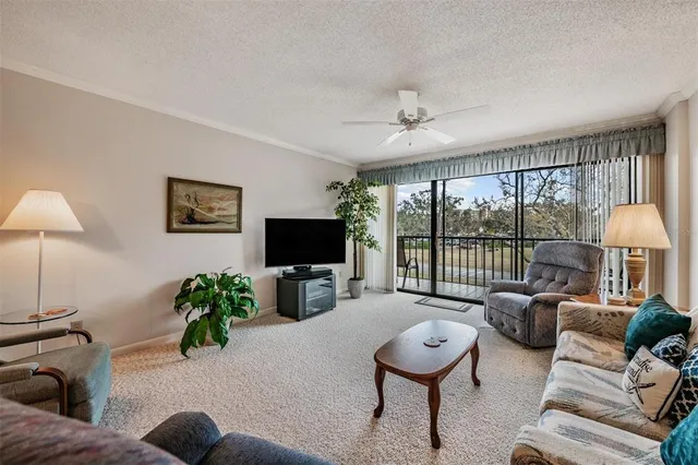 $185,900 | 3400 Cove Cay Drive, Unit 2H, Clearwater, FL 33760