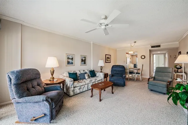 $185,900 | 3400 Cove Cay Drive, Unit 2H, Clearwater, FL 33760