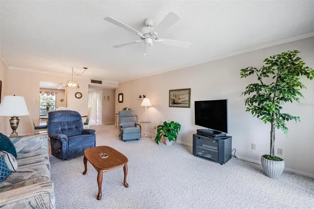 $185,900 | 3400 Cove Cay Drive, Unit 2H, Clearwater, FL 33760
