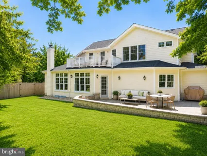 $2,100,000 | 5601 Vernon Place, Bethesda, MD 20817