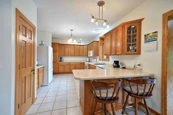 $669,900 | N5020 Red Pine Trail, Spooner, WI 54801