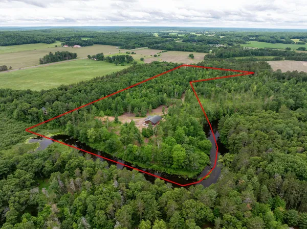 $669,900 | N5020 Red Pine Trail, Spooner, WI 54801