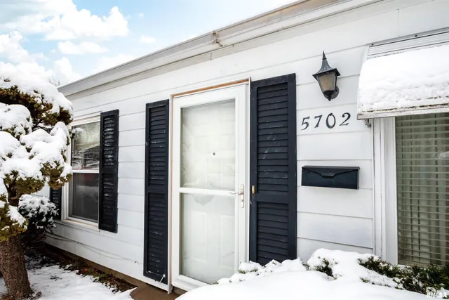 $155,000 | 5702 North Graceland Drive, Peoria, IL 61614