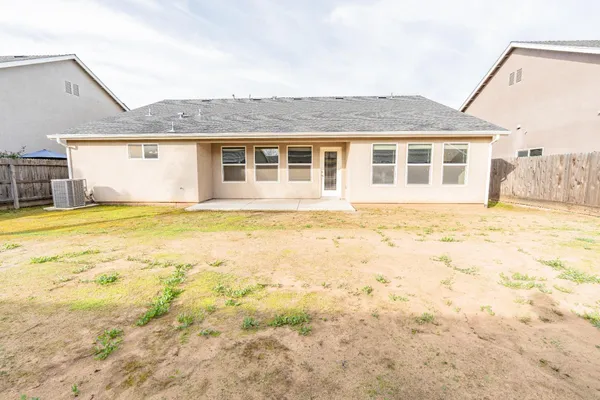 $550,000 | 2451 Hermosa Avenue, Clovis, CA 93619