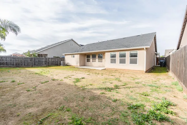 $550,000 | 2451 Hermosa Avenue, Clovis, CA 93619