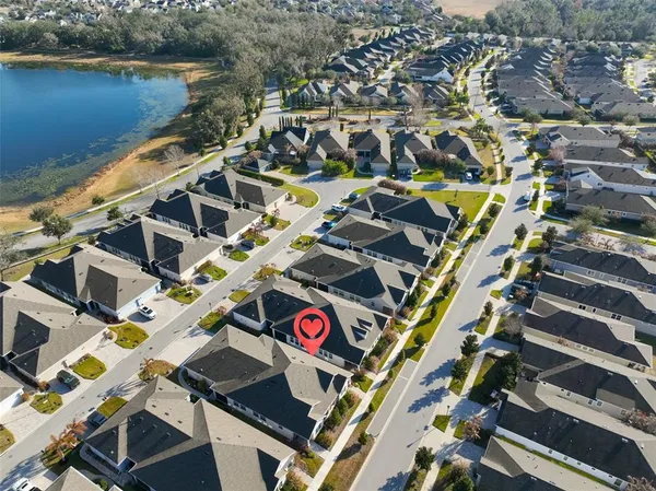 $349,500 | 13908 Kingfisher Glen Drive, Lithia, FL 33547