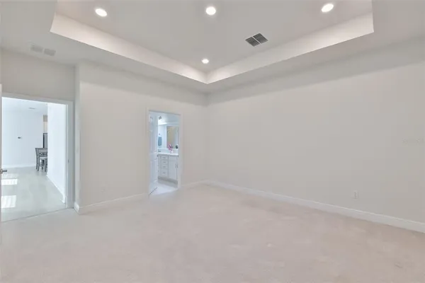 $349,500 | 13908 Kingfisher Glen Drive, Lithia, FL 33547