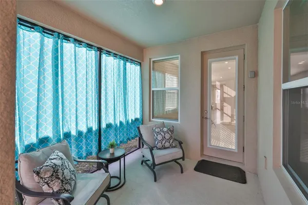 $349,500 | 13908 Kingfisher Glen Drive, Lithia, FL 33547