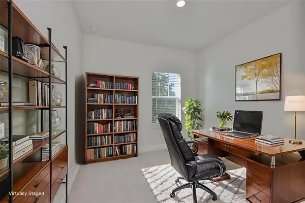 $349,500 | 13908 Kingfisher Glen Drive, Lithia, FL 33547