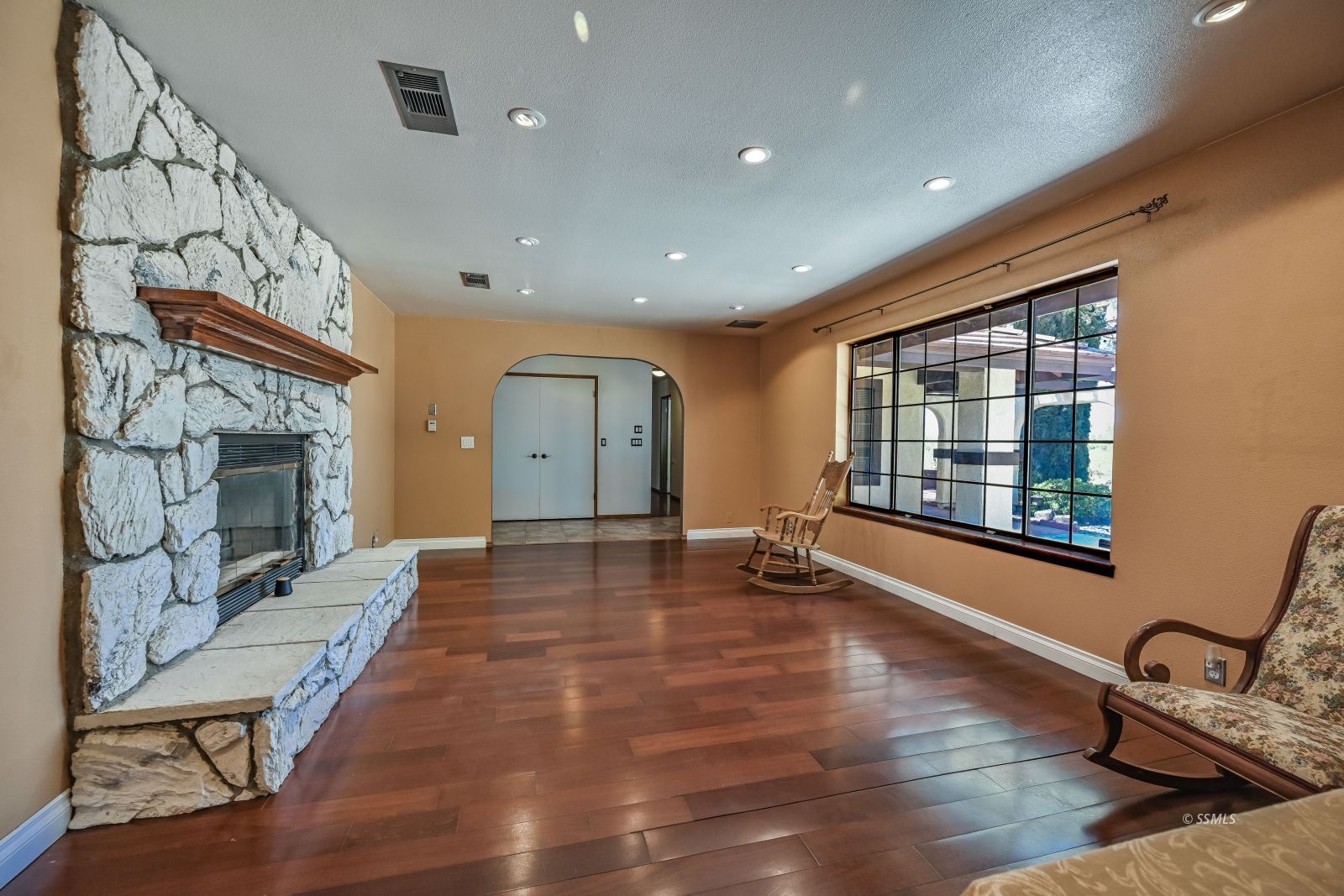 2031 South American Street Ridgecrest, CA 93555 - Photo 14 of 48