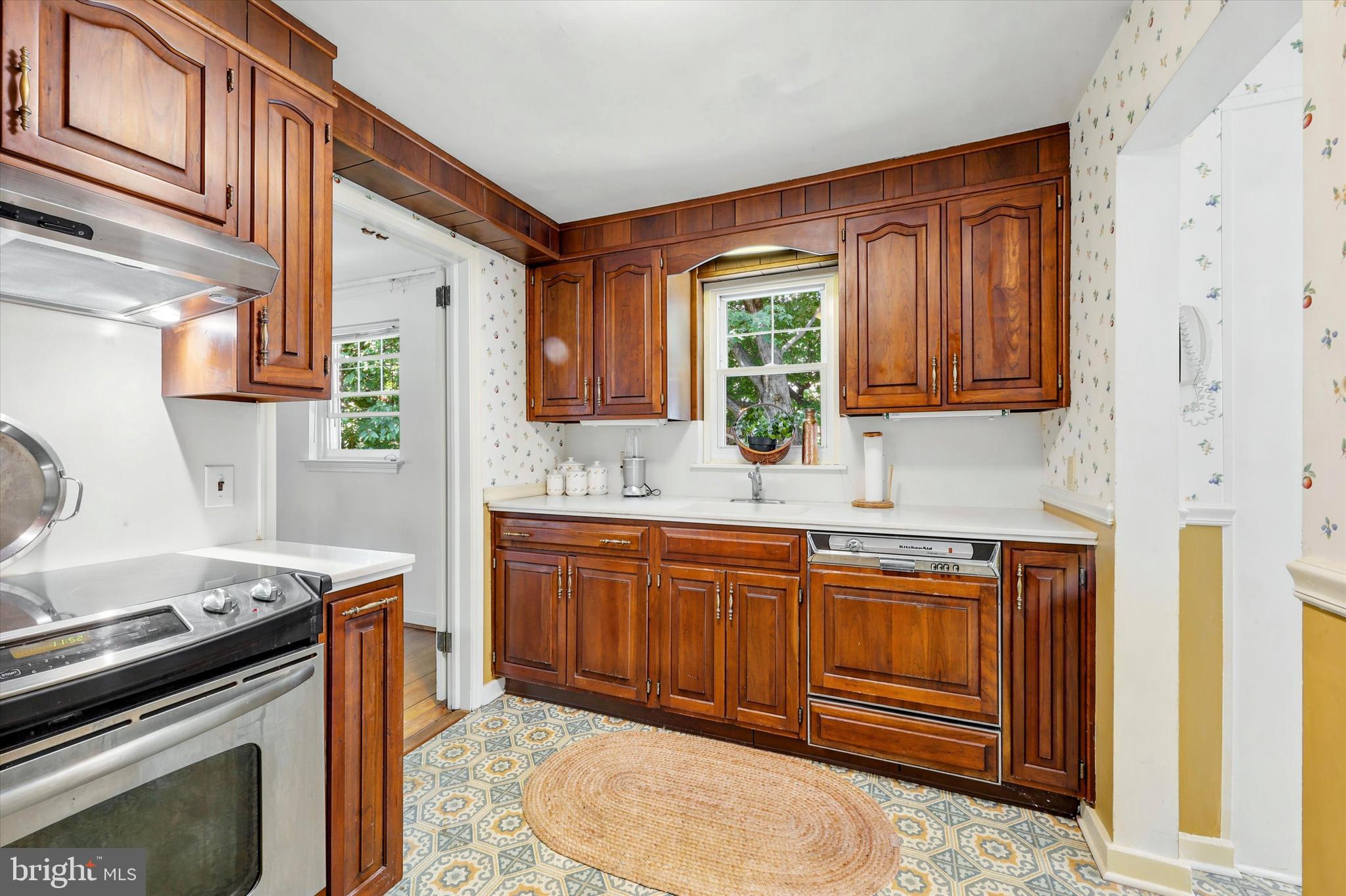 114 Rambling Way Springfield, PA 19064 - Photo 21 of 43