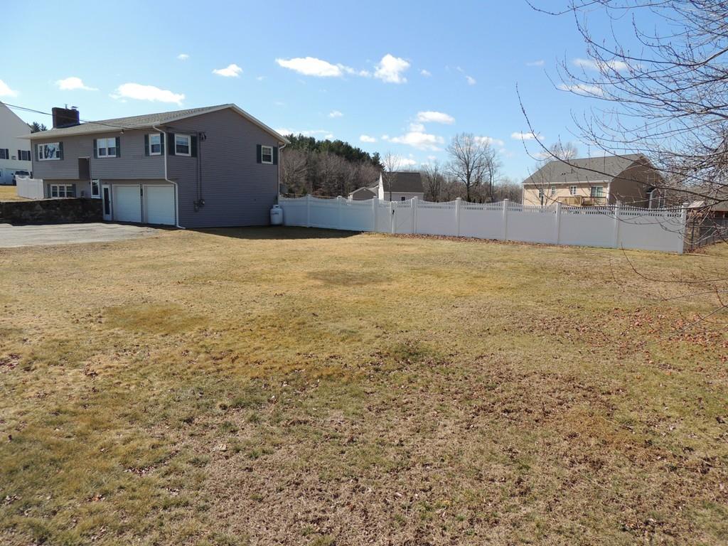 51 New Braintree Road North Brookfield, MA 01535 - Photo 2 of 37