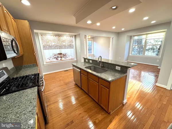 $859,000 | 12915 Starters Lane, Fairfax, VA 22033