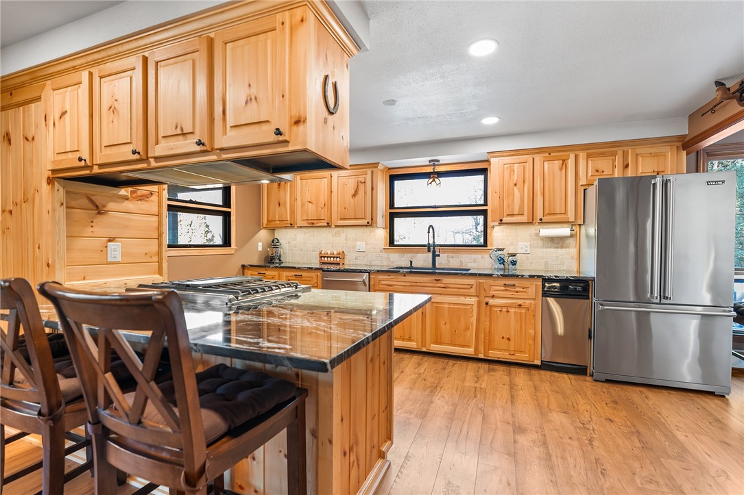 145 Round Top Road Burrillville, RI 02830 - Photo 6 of 50