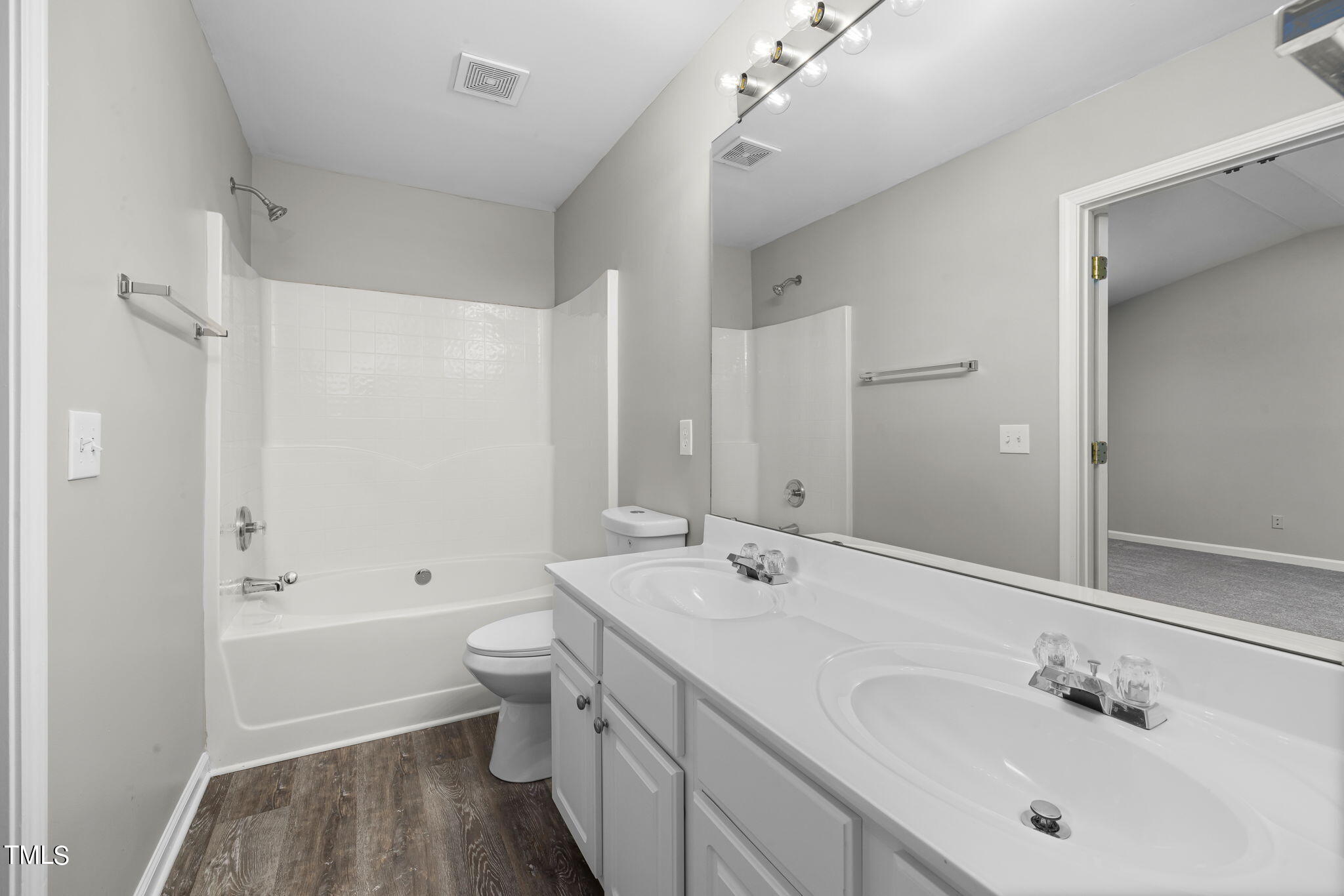 5509 Golden Arrow Lane Raleigh, NC 27613 - Photo 23 of 27