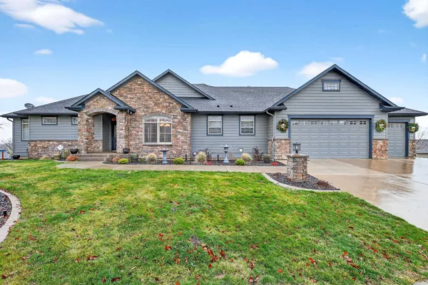 $680,000 | 729 Montague Drive, Cheney, WA 99004