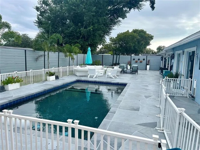 $449,000 | 3233 Teal Avenue, Sarasota, FL 34232