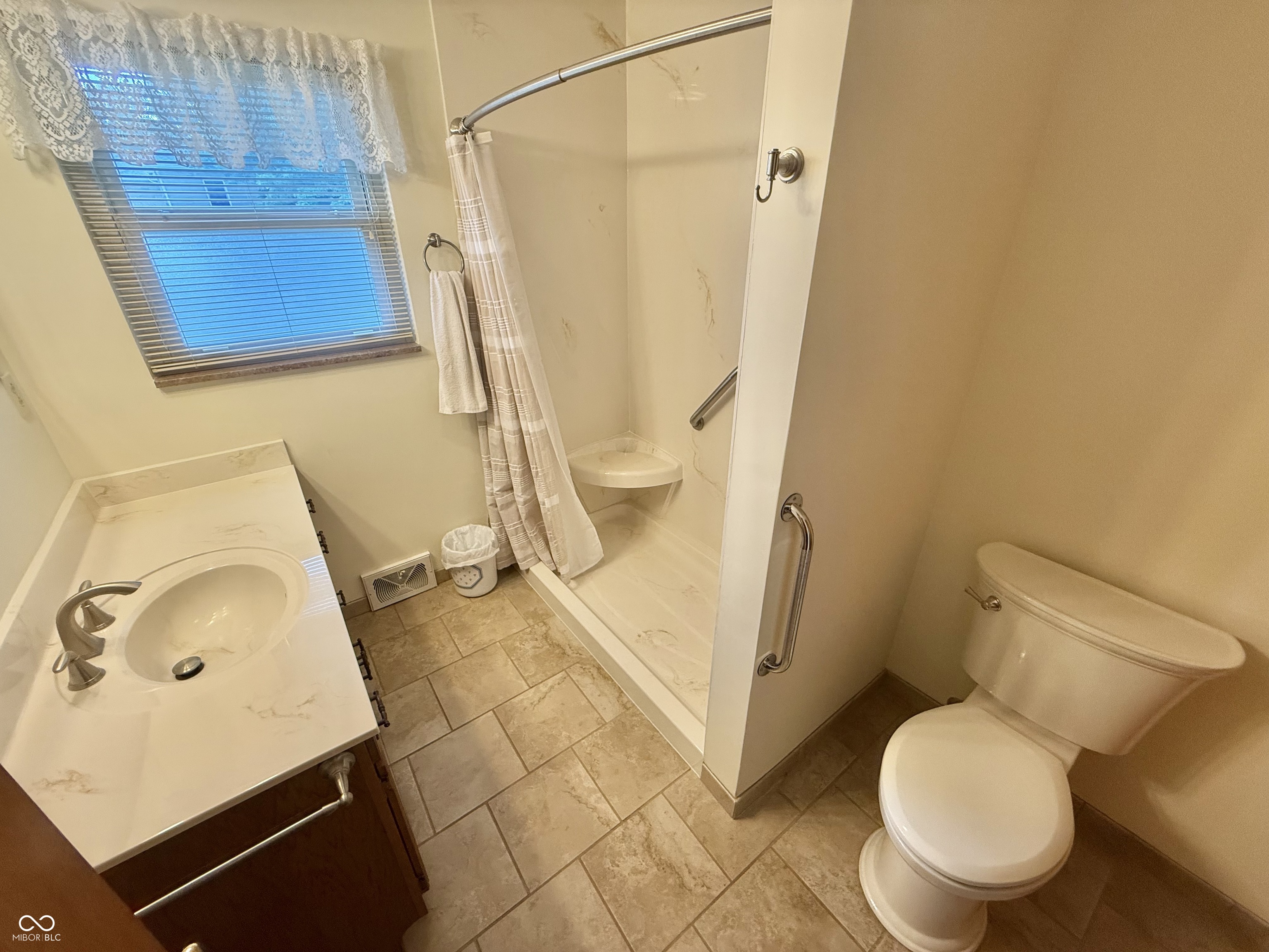 605 East Redding Road Seymour, IN 47274 - Photo 30 of 51 Gallery Image 30