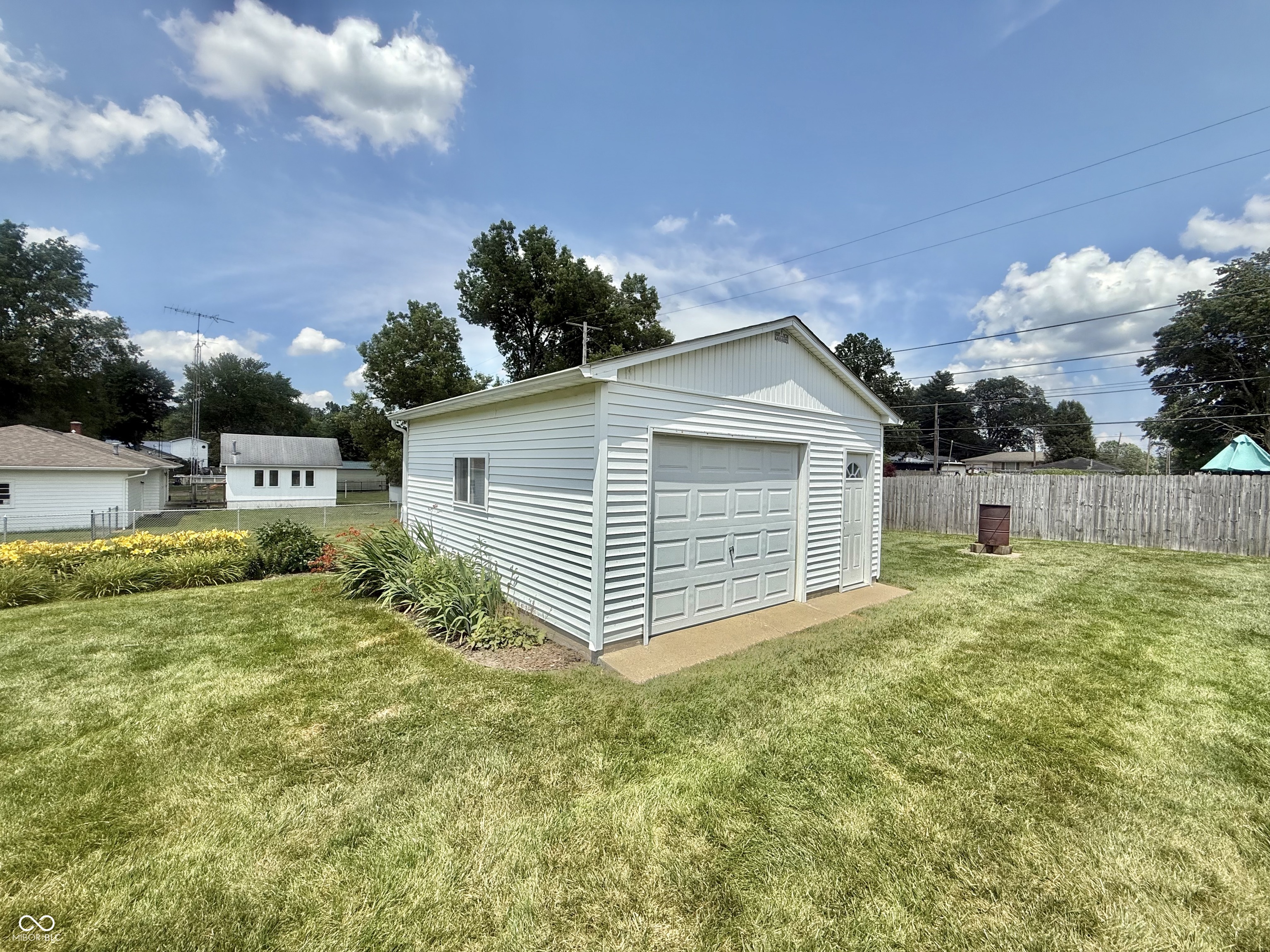 605 East Redding Road Seymour, IN 47274 - Photo 9 of 51 Gallery Image 9