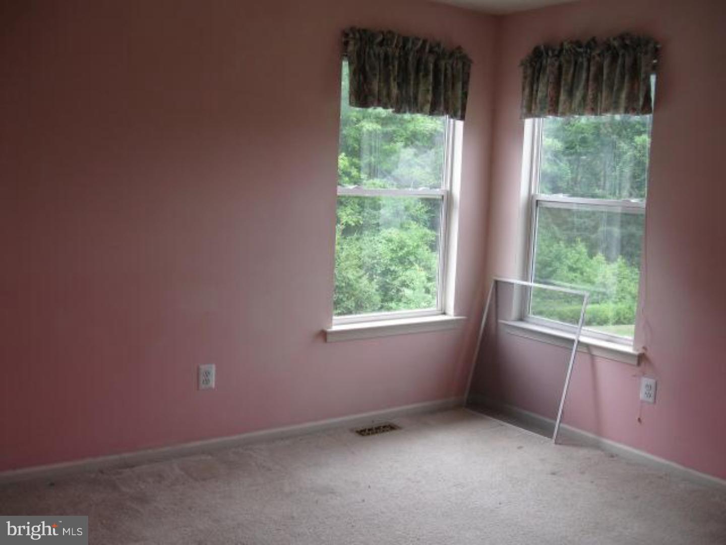 274 Rock Run Road Yardley, PA 19067 - Photo 16 of 17 Gallery Image 16