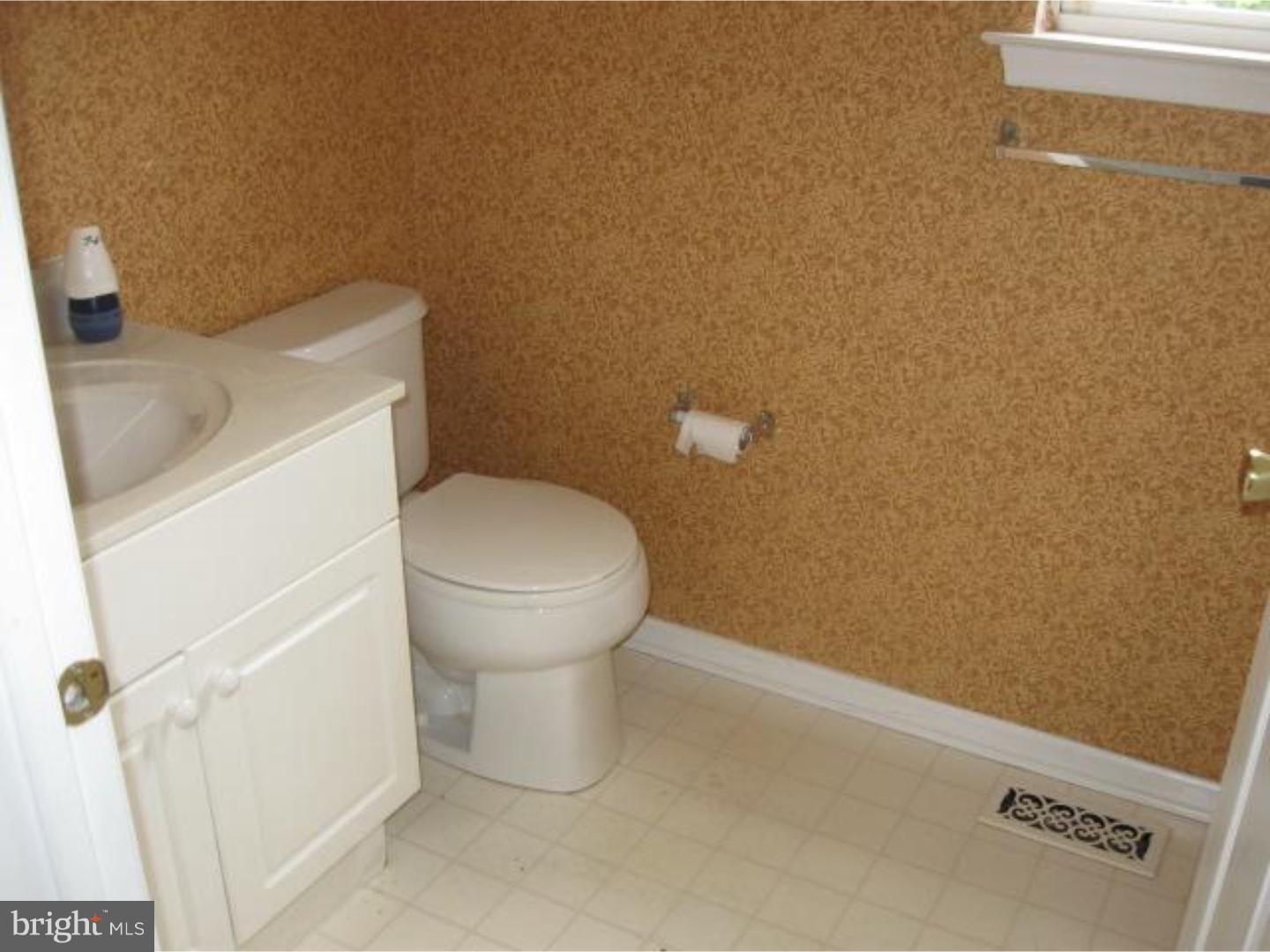 274 Rock Run Road Yardley, PA 19067 - Photo 9 of 17 Gallery Image 9