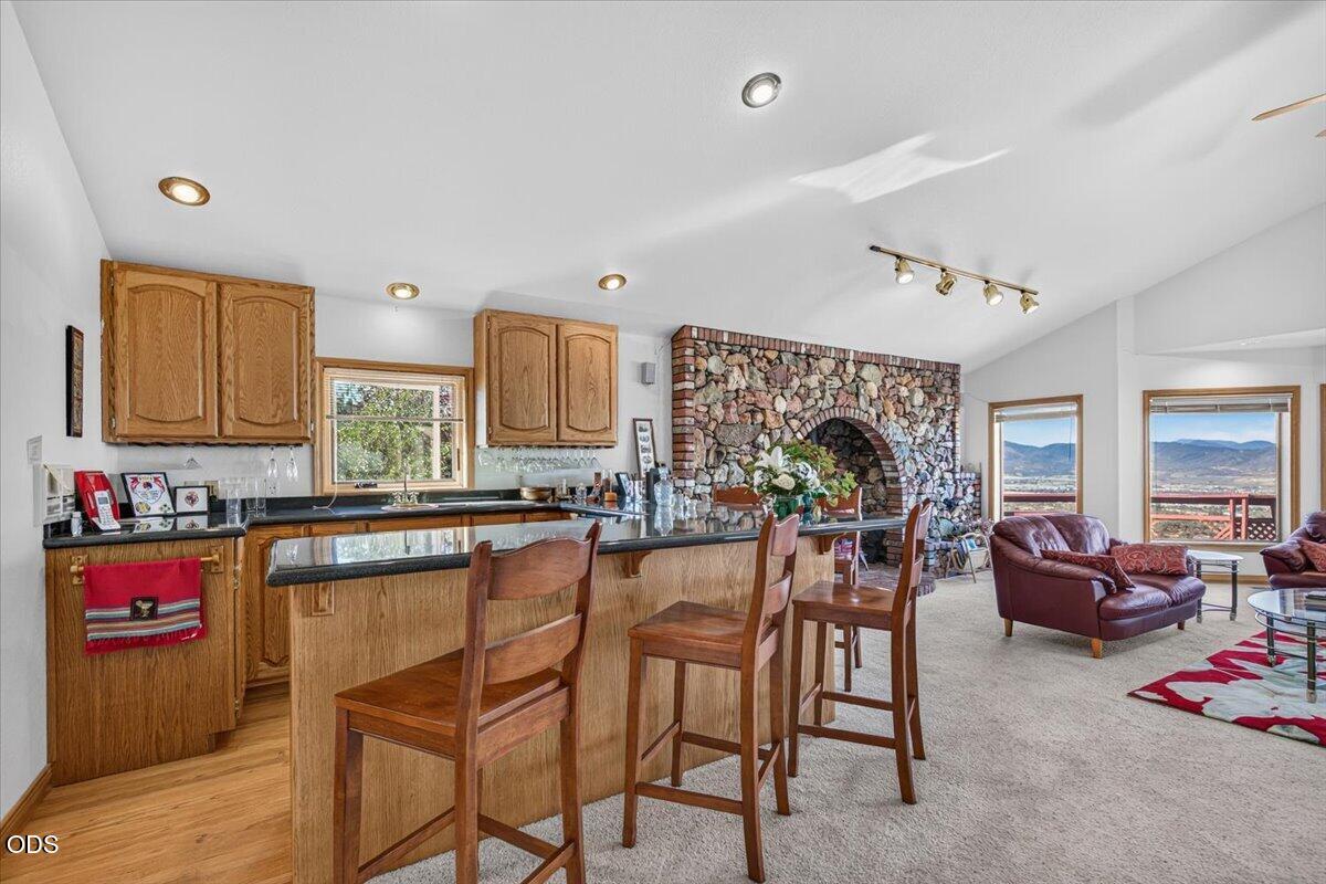 6590 Hillcrest Road Medford, OR 97504 - Photo 18 of 117 Gallery Image 18