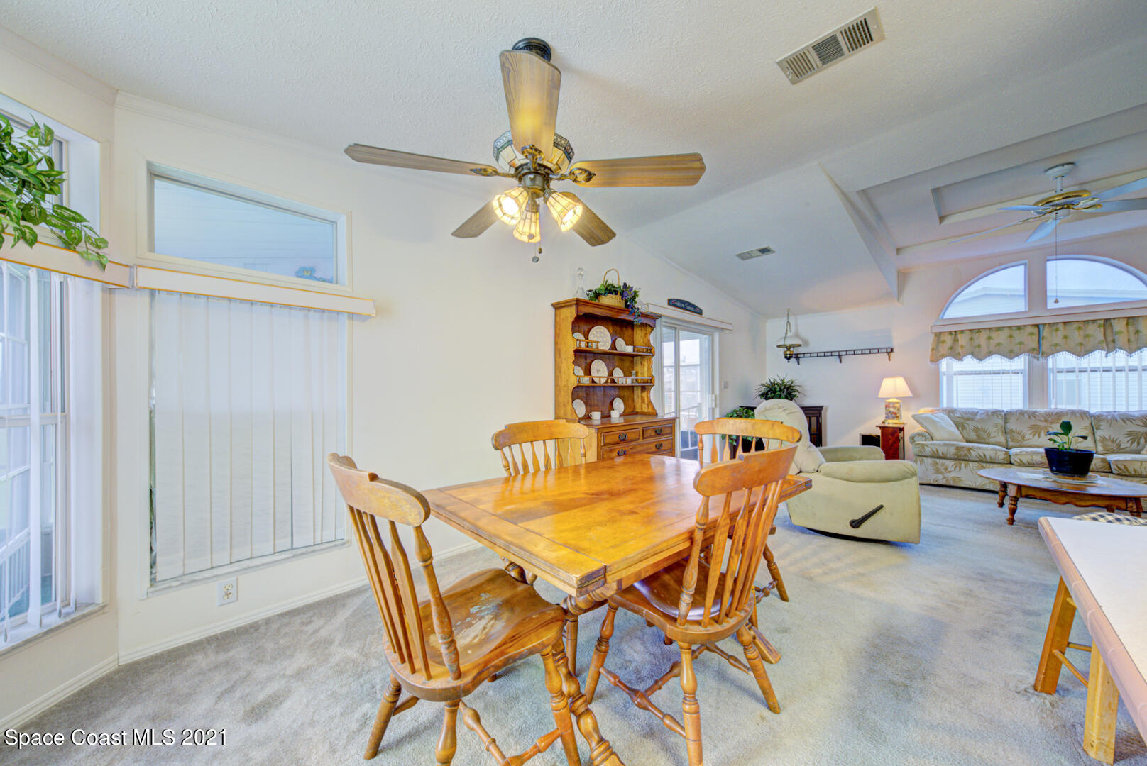 253 Timber Run Way, Unit 309 Cocoa, FL 32926 - Photo 12 of 38 dining room