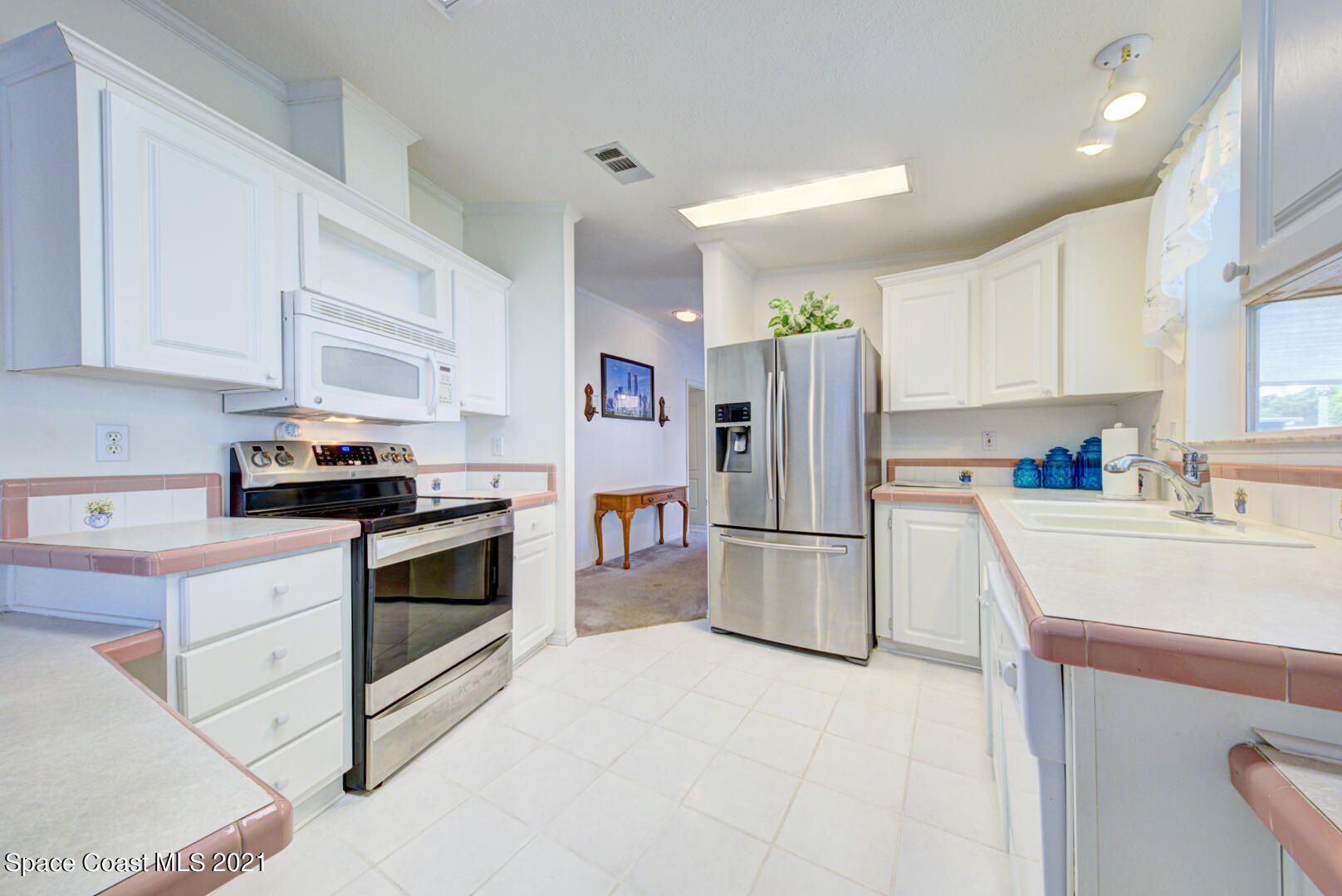 kitchen with stainless appliances