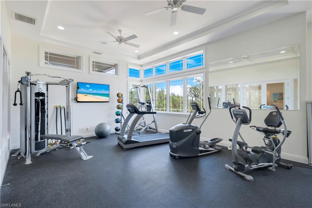 7159 Manasota Key Road Englewood, FL 34223 - Photo 29 of 50 a view of a room with gym equipment