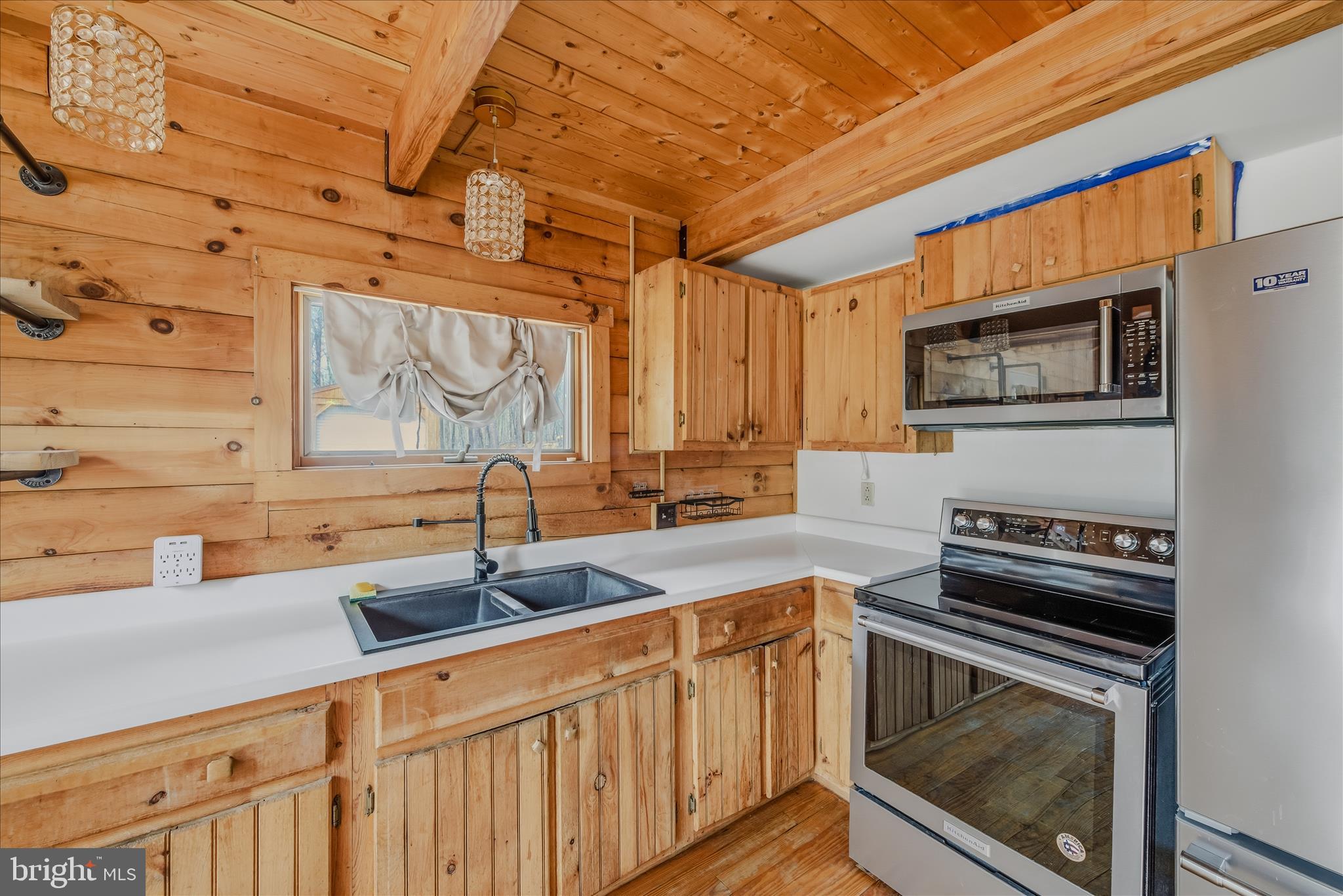 264 Clear Spring Lane Berkeley Springs, WV 25411 - Photo 18 of 38 Kitchen