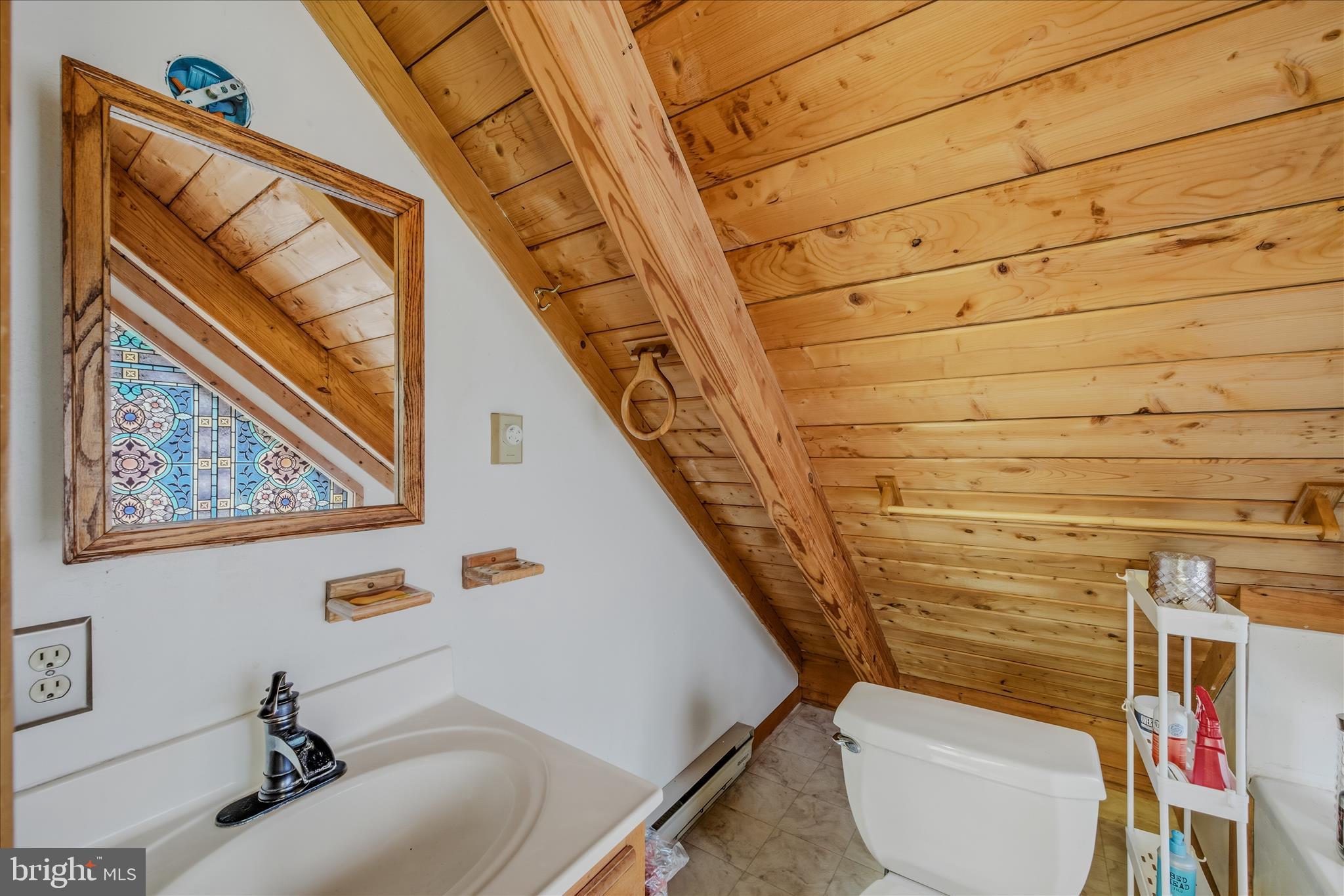 264 Clear Spring Lane Berkeley Springs, WV 25411 - Photo 23 of 38 Upstairs Bathroom