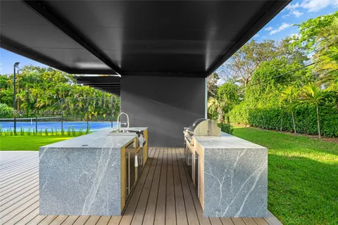 $10,400,000 | 6445 Southwest 129th Terrace, Pinecrest, FL 33156