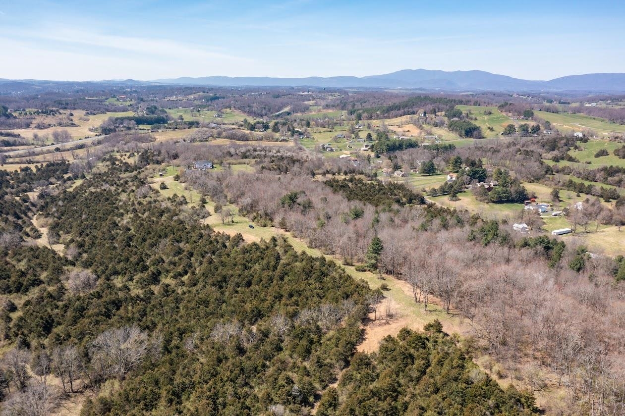 8-crown Ridge Berry Farm Road Verona, VA 24482 - Photo 14 of 18 Gallery Image 14