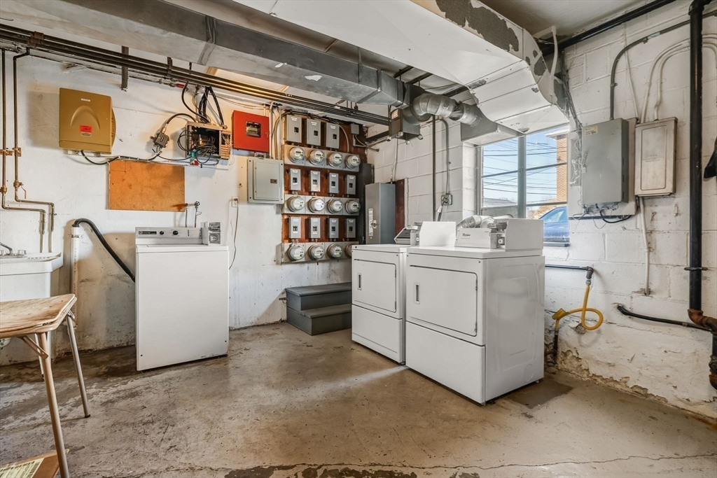 133 Warren Street, Unit 3 Watertown, MA 02472 - Photo 26 of 27