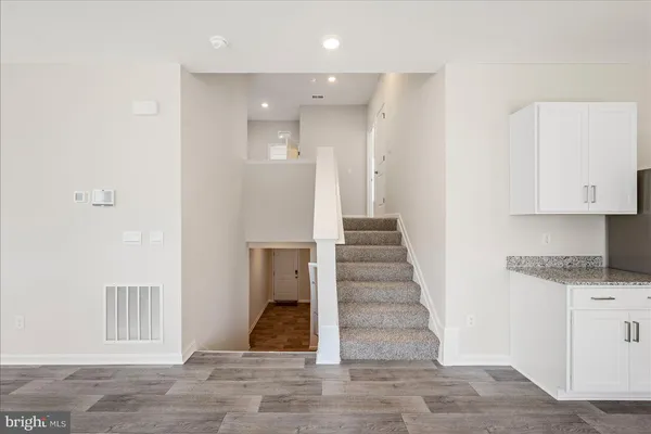 $2,750 | 118 Clerkenwell Drive, Stephens City, VA 22655