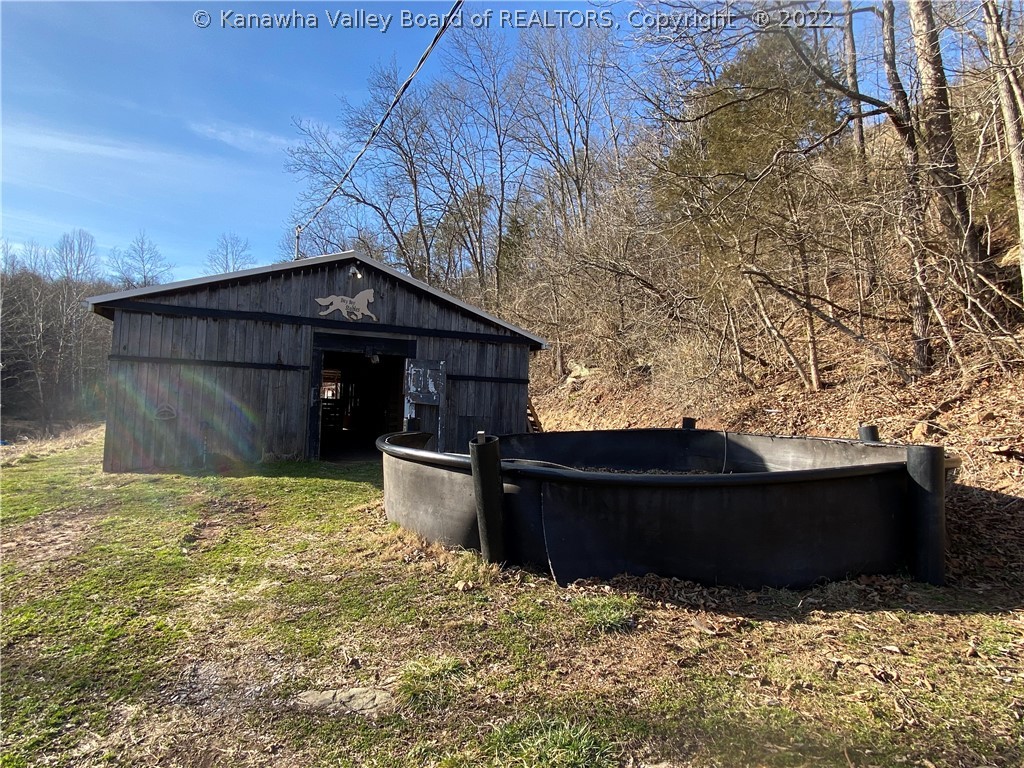 205 Kidd Road Ripley, WV 25271 - Photo 7 of 33 Gallery Image 7