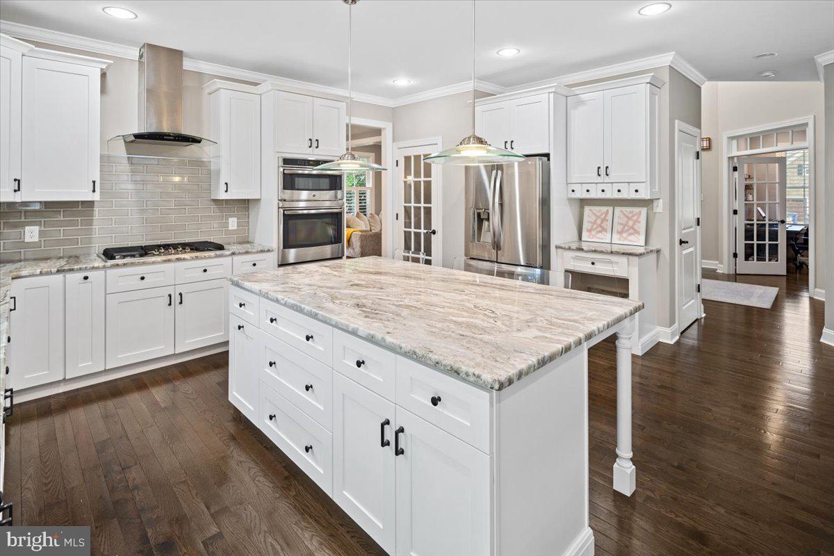950 Molly Court Rydal, PA 19046 - Photo 3 of 44