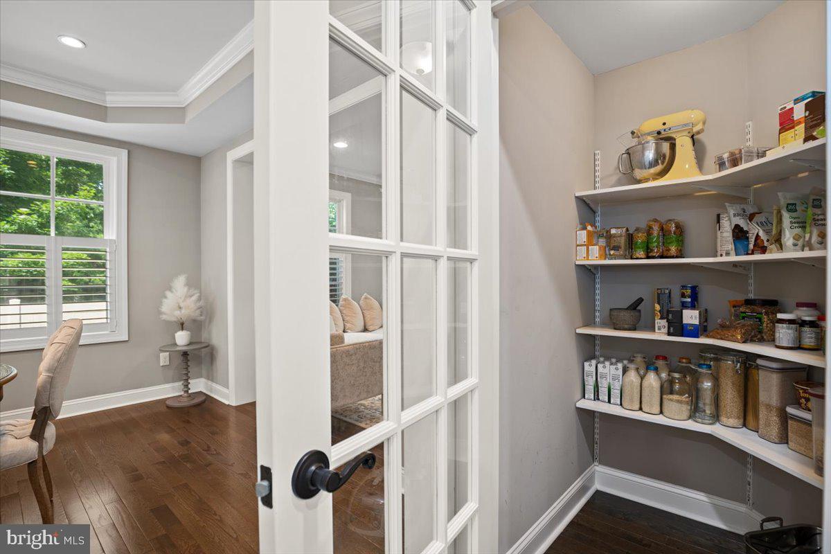 950 Molly Court Rydal, PA 19046 - Photo 5 of 44