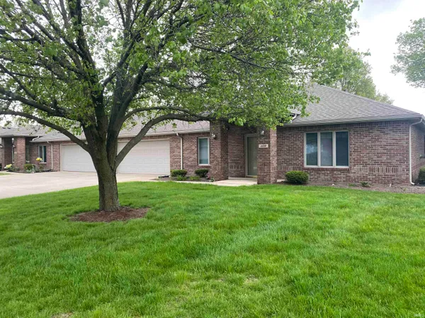 $209,000 | 109 Pilgrim Drive, Portland, IN 47371