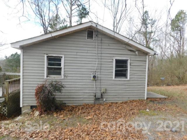 228 Springdale Drive Troy, NC 27371 - Photo 2 of 21