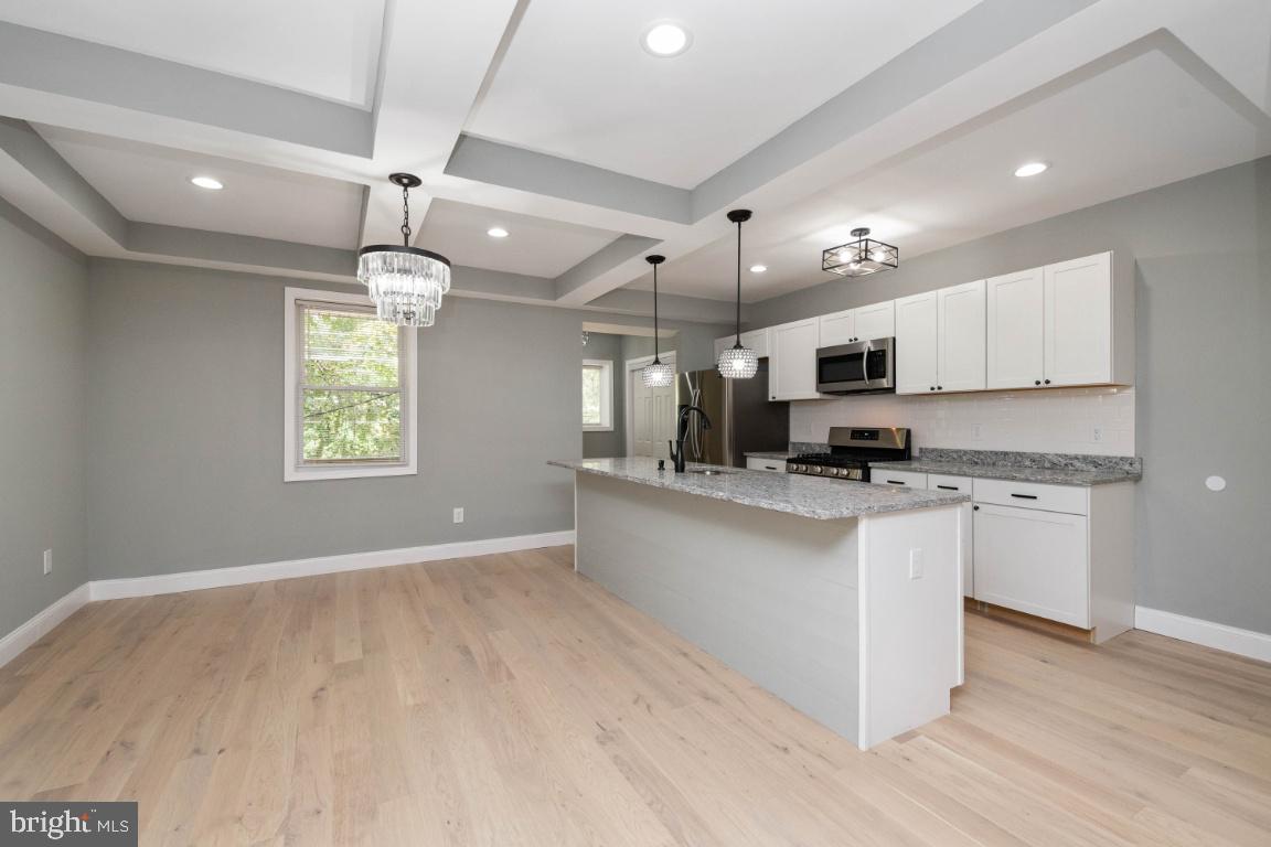 4624 Rokeby Road Baltimore, MD 21229 - Photo 8 of 30