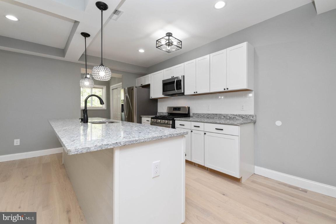 4624 Rokeby Road Baltimore, MD 21229 - Photo 10 of 30