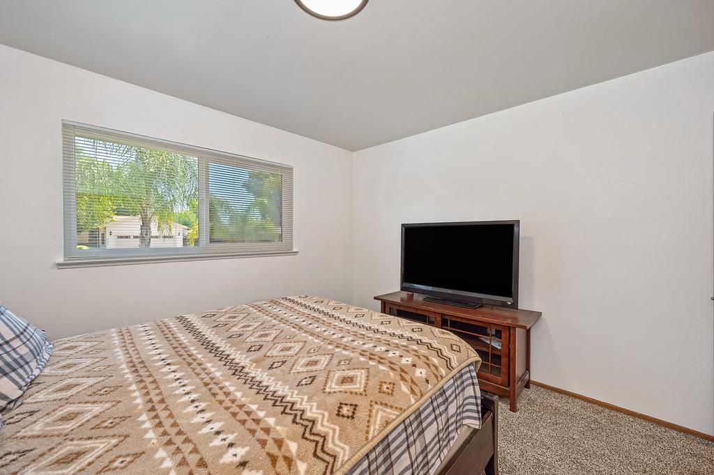 3517 Ronk Way Sacramento, CA 95821 - Photo 52 of 88